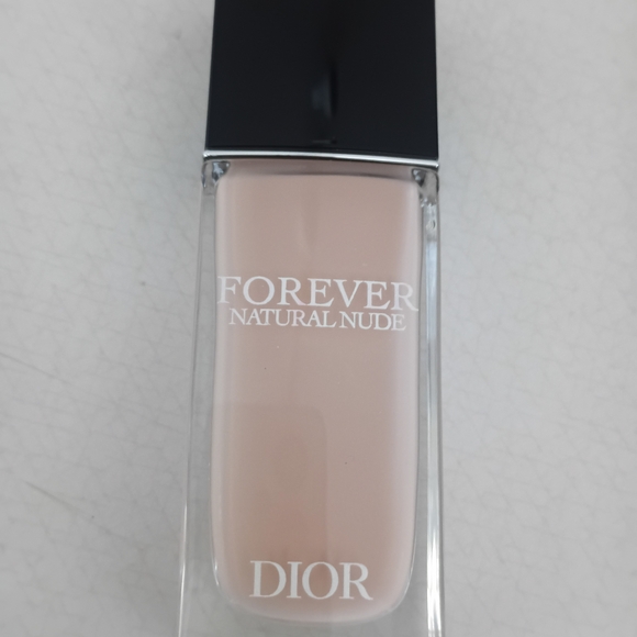 Dior Forever Natural Nude Foundation - Soft Beige - Picture 1 of 2